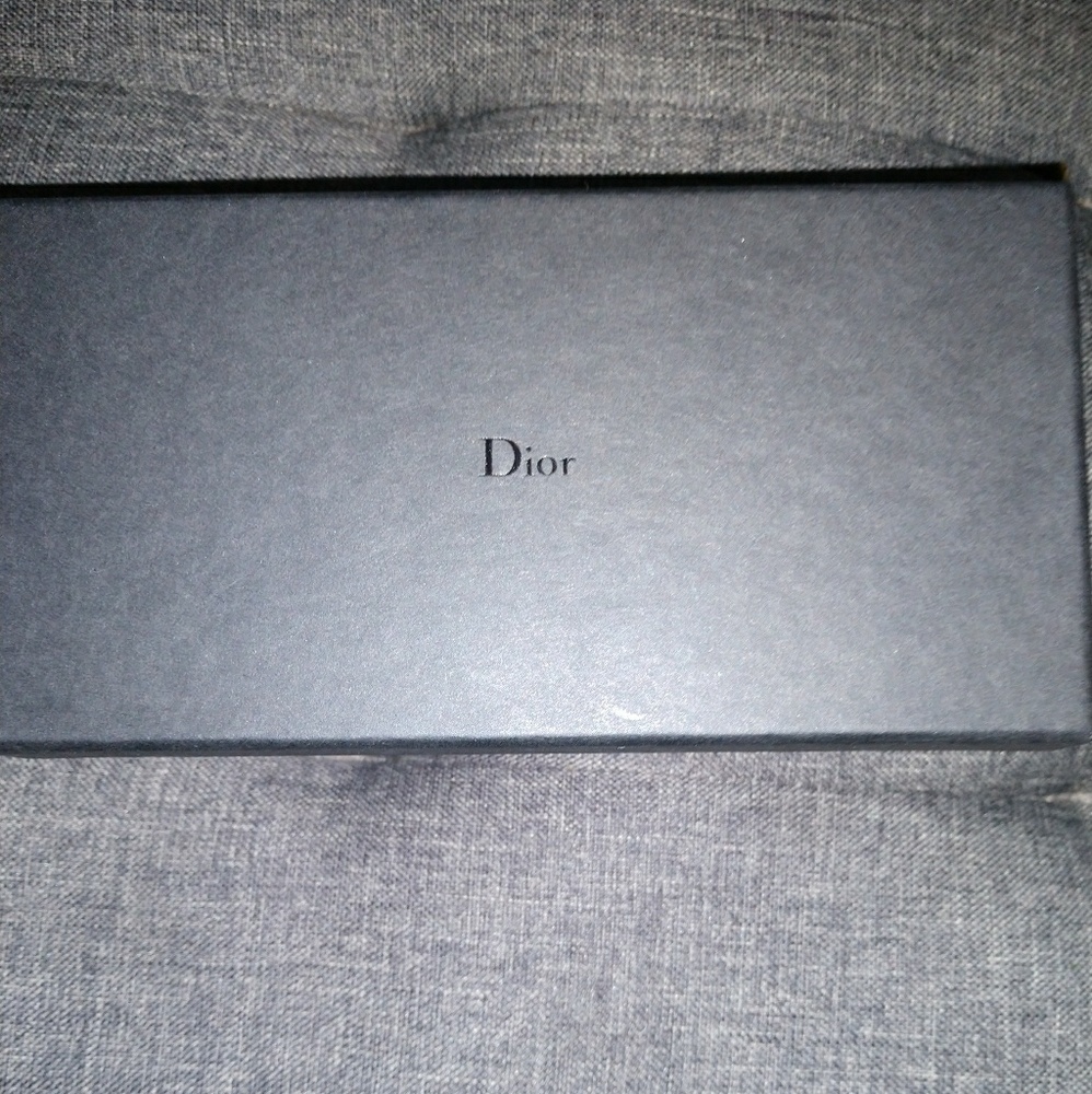 Brand New Dior Sunglasses - Picture 2 of 4